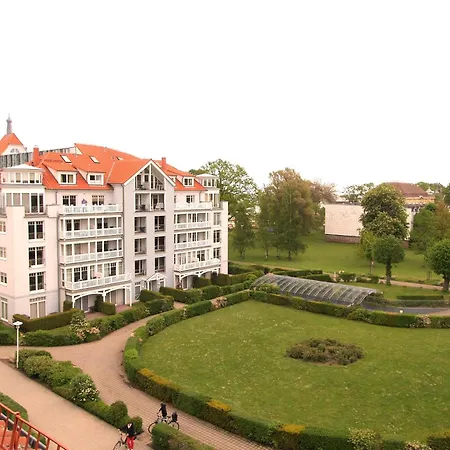Appartementhaus Meeresblick 2 10 * Kuehlungsborn
